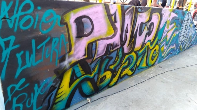 36469450_645896289103250_4885651309245497344_o