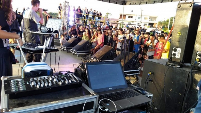 36520836_645896075769938_6528929388950454272_o