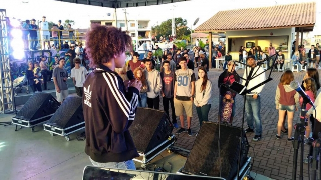 36526999_645895249103354_575748655315681280_o