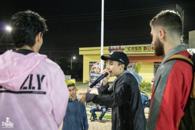 d7620211-f22c-4dff-8112-7dddc17ac3c6