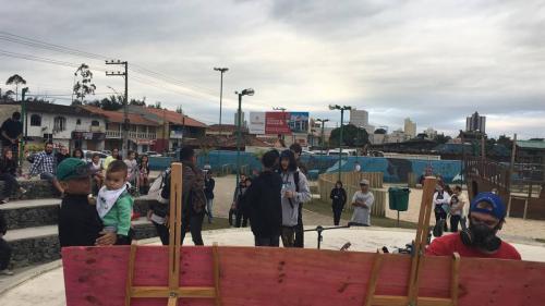 DBB526D3-99C5-4D65-975B-5B68FEA3849F